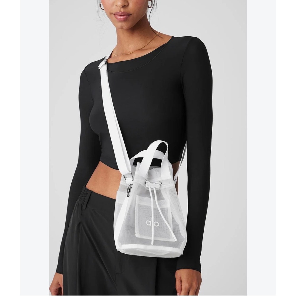 Alo Yoga Sheer Cross Body Bucket Bag Crossbody Drawstring Tote A0614U One Size